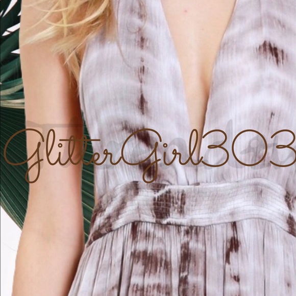 ✨New✨ Gorgeous Tie Dye Maxi Dress - Picture 3 of 7